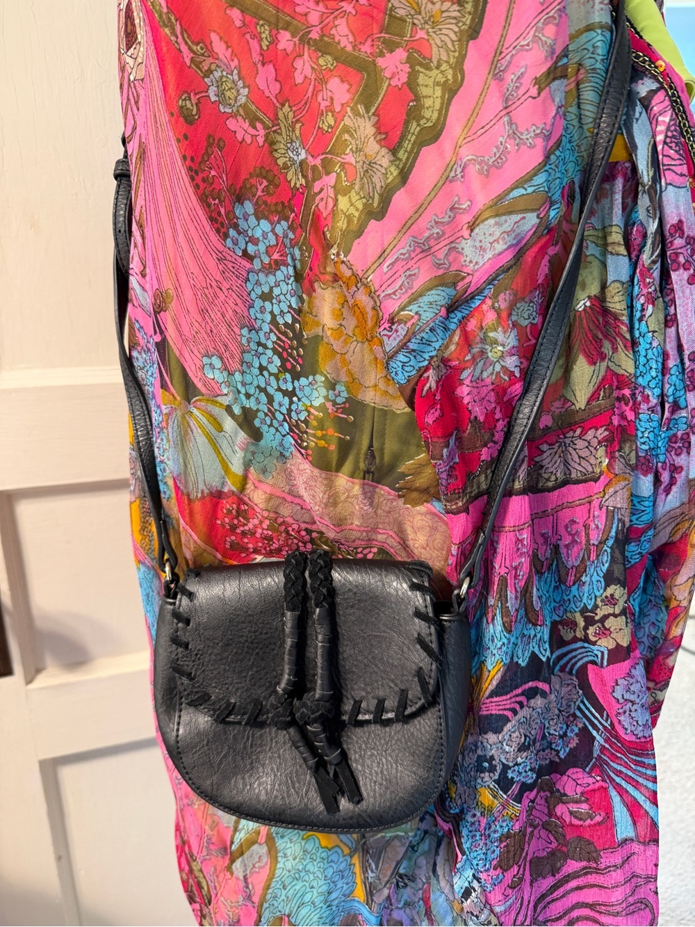 Vintage Y2K intl concepts 90s Black faux Leather Crossbody Bag festival coastal